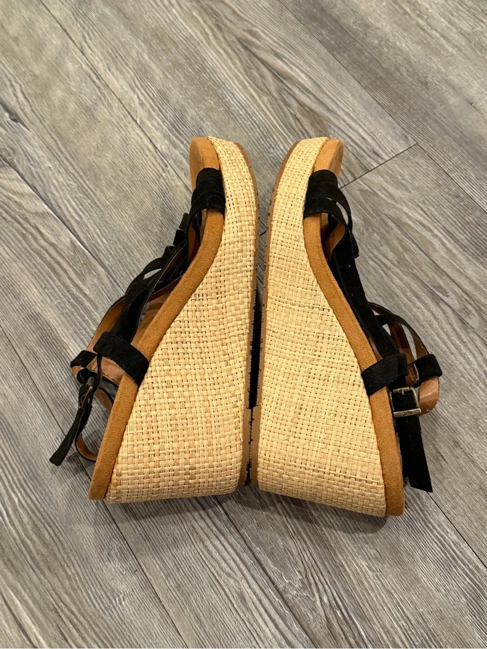 Zodiac Petra Strappy Leather Wedge Sandals Women’s Size 11M Espadrilles